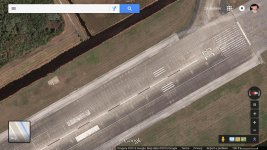 KSC AIMPOINT RWY 33.jpg
