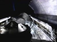 STS114_PLBD_closure.jpg
