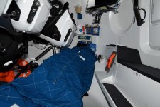 spacex_crew1_zerog_indicator05-lg.jpg