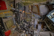 Buran stripped cockpit 02.jpg