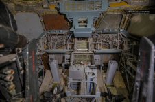 Buran stripped cockpit 03.jpg