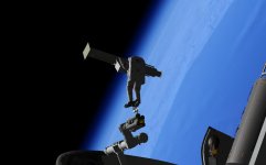 STS-132eva.jpg