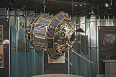 Luna-3_(14562265547).jpg