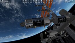 axiomhab1dock.jpg