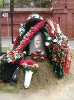 kapica-sp-grave.jpg
