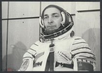 325806036.0.jpg