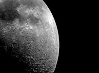 moon01.jpg
