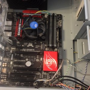 CPU w Fan and mobo connections
