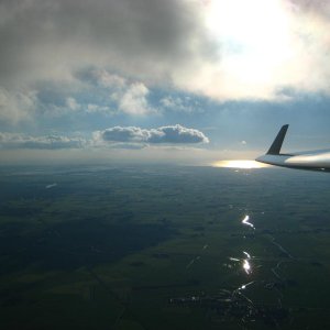 A real pleasure to fly for more than 2 hours in the ASW 28! Great weather/thermals for this time, nearly end of season.