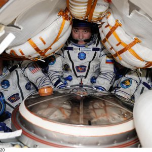 Roscosmos cosmonaut Fyodor Yurchikhin and NASA astronauts Doug Wheelock and Shannon Walker on the SoyuzTMA-19 spacecraft