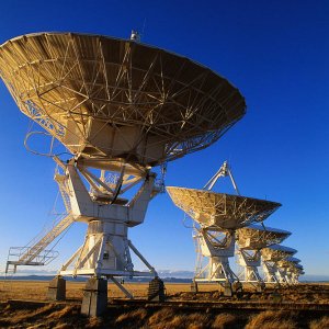 VLA Dishes Daytime 306